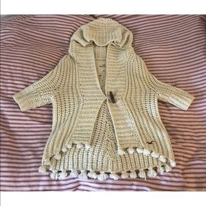 Hollister crocheted hooded sweater size XS